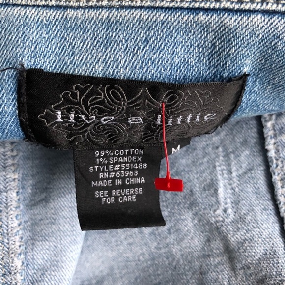 Jean Jacket Medium - Picture 8 of 8